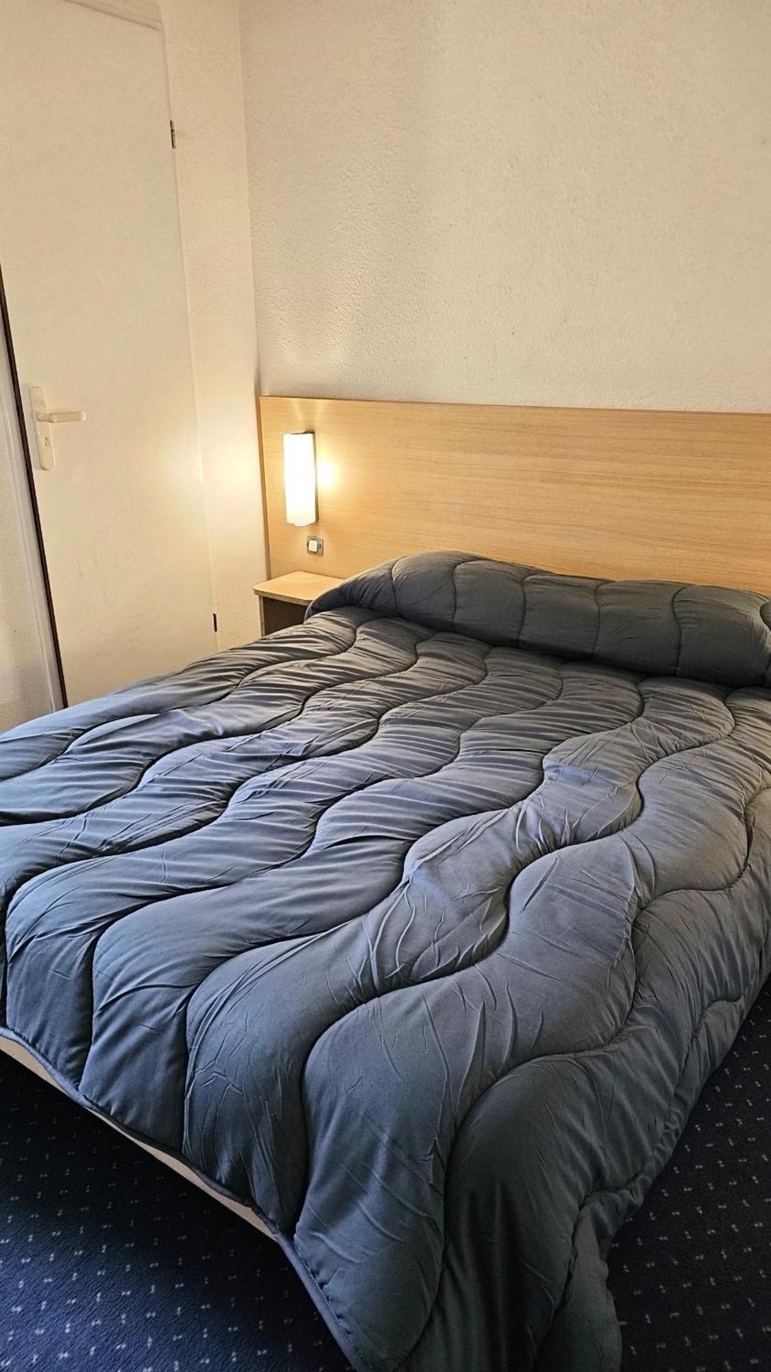 Отель Mister Bed Lomme Лилль Экстерьер фото